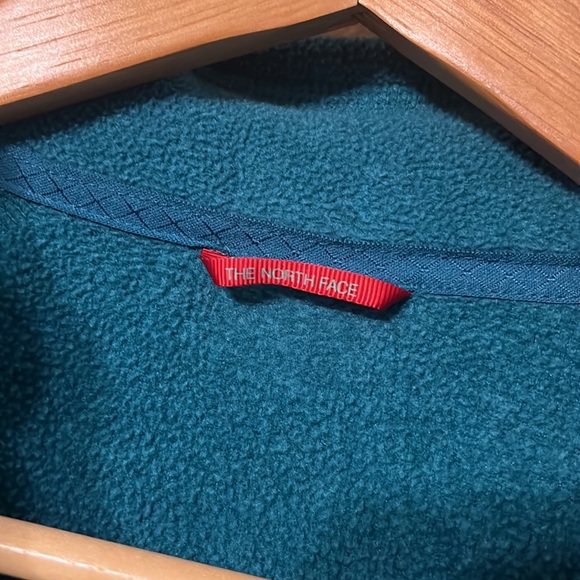 SOLD - The North Face Fleece Quarter Zip - Picture 6 of 7